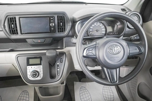 Хетчбэк Toyota Passo 2017 года, 969000 рублей, Кемерово