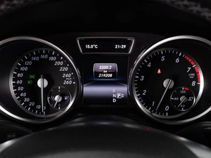 Внедорожник Mercedes-benz M-класс 2013 года, 2569000 рублей, Тюмень