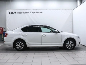 Лифтбек Skoda Octavia 2015 года, 1048000 рублей, Красноярск