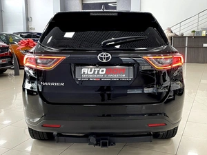 Внедорожник Toyota Harrier 2017 года, 2687000 рублей, Солонцы