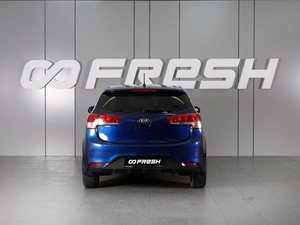 Хетчбэк Kia Rio 2016 года, 830000 рублей, Красный Пахарь