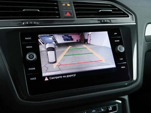 Внедорожник Volkswagen Tiguan 2018 года, 2649444 рублей, Москва