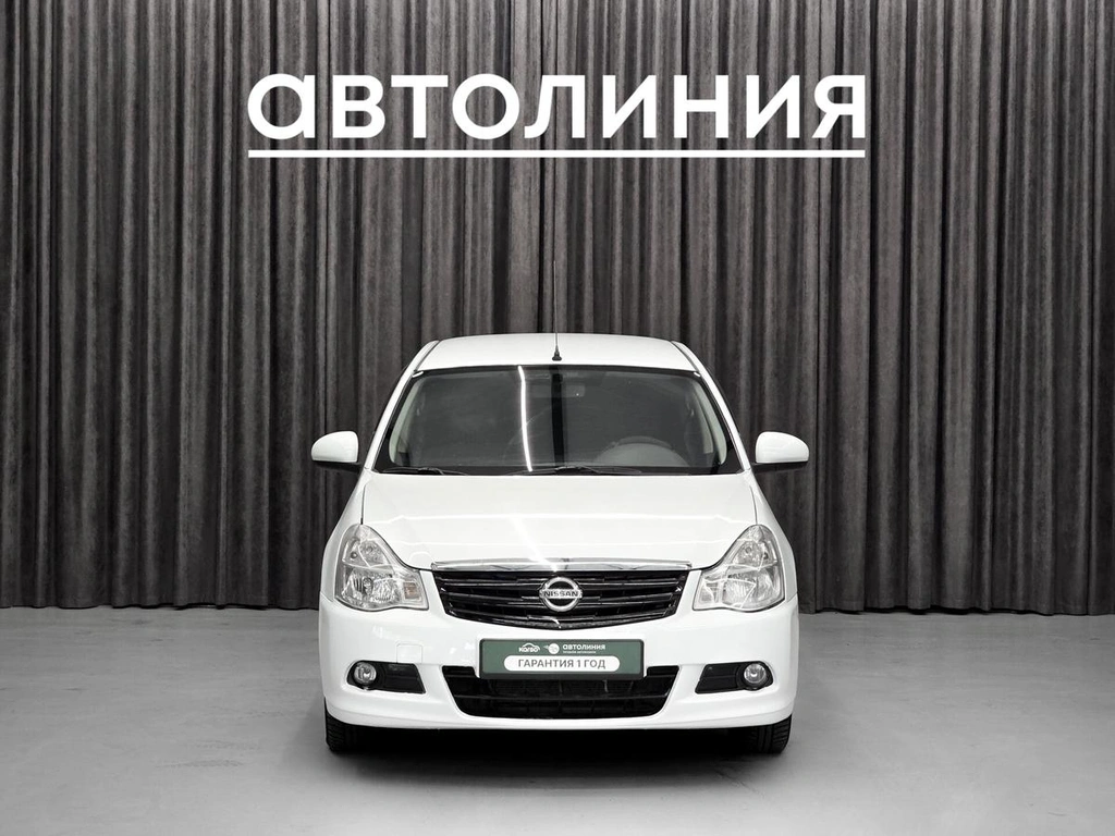 Седан Nissan Almera 2013 года, 530000 рублей, Красноярск