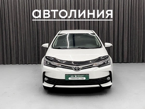 Седан Toyota Corolla 2018 года, 1650000 рублей, Красноярск