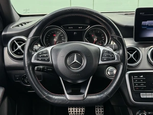 Внедорожник Mercedes-benz GLA-класс 2019 года, 1950000 рублей, Большой Сочи