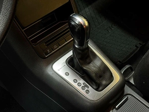 Внедорожник Volkswagen Tiguan 2013 года, 1347000 рублей, Красноярск