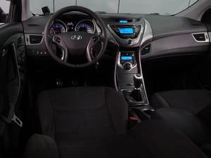Седан Hyundai Elantra 2012 года, 999000 рублей, Воронеж