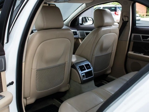Седан Jaguar XF 2013 года, 1420000 рублей, Краснодар