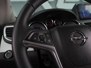 Внедорожник Opel Mokka 2014 года, 864000 рублей, Воронеж
