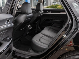 Седан Kia K5 2024 года, 4150000 рублей, Краснодар