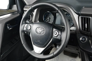 Внедорожник Toyota RAV4 2017 года, 2659000 рублей, Тюмень