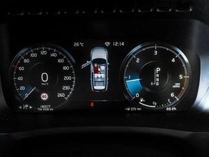 Внедорожник Volvo XC90 2016 года, 2869000 рублей, Тюмень