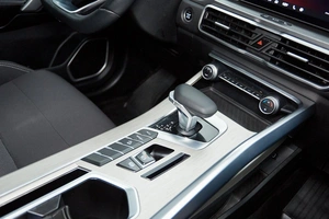 Внедорожник Geely Coolray 2023 года, 1642000 рублей, Красноярск