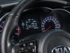 Седан Kia Optima 2014 года, 1590000 рублей, Сургут