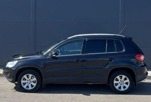 Внедорожник Volkswagen Tiguan 2010 года, 1070000 рублей, Солонцы