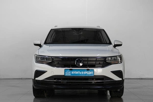 Внедорожник Volkswagen Tiguan 2020 года, 1999000 рублей, Челябинск