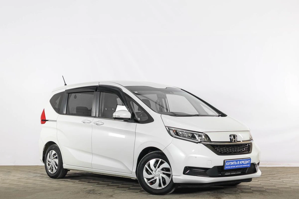 Минивэн Honda Freed 2020 года, 1829000 рублей, Тюмень