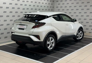 Внедорожник Toyota C-HR 2018 года, 1790000 рублей, Красноярск