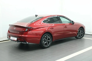 Седан Hyundai Sonata 2022 года, 2500000 рублей, Красноярск