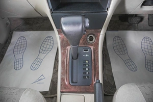 Хетчбэк Toyota Corolla Runx 2001 года, 509000 рублей, Кемерово