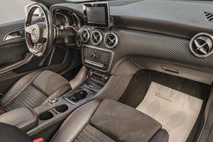 Хетчбэк Mercedes-benz A-класс 2016 года, 1769000 рублей, Челябинск