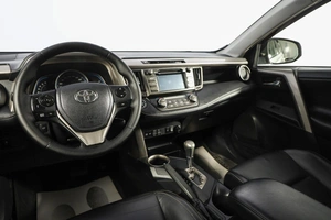 Внедорожник Toyota RAV4 2014 года, 2399000 рублей, Новосибирск