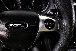 Хетчбэк Ford Focus 2011 года, 959000 рублей, Пермь