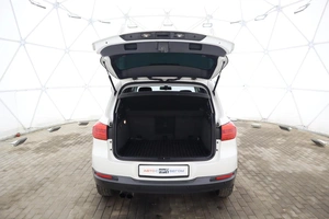 Внедорожник Volkswagen Tiguan 2011 года, 1250000 рублей, Обнинск