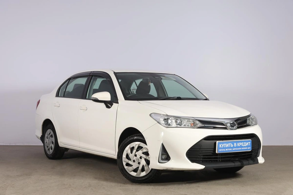 Седан Toyota Corolla Axio 2021 года, 1404000 рублей, Новосибирск