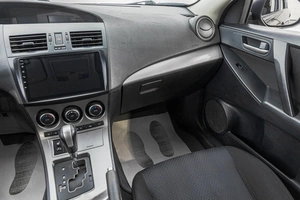 Седан Mazda 3 2009 года, 809000 рублей, Барнаул