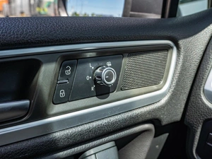Внедорожник Volkswagen Touareg 2012 года, 2200000 рублей, Краснодар