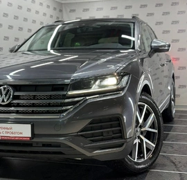 Внедорожник Volkswagen Touareg 2019 года, 4550000 рублей, Красноярск