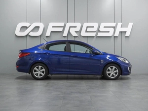 Седан Hyundai Solaris 2013 года, 949000 рублей, Воронеж
