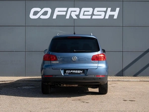 Внедорожник Volkswagen Tiguan 2011 года, 1280000 рублей, Краснодар