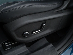 Внедорожник Geely Monjaro 2023 года, 3649999 рублей, Москва