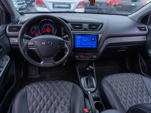 Седан Kia Rio 2015 года, 1149000 рублей, Саратов