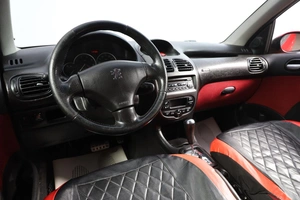 Хетчбэк Peugeot 206 2007 года, 339000 рублей, Новосибирск