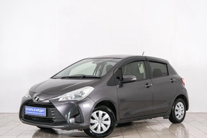 Хетчбэк Toyota Vitz 2019 года, 969000 рублей, Красноярск