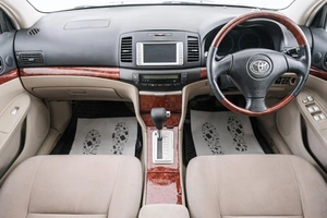 Седан Toyota Premio 2004 года, 819000 рублей, Красноярск