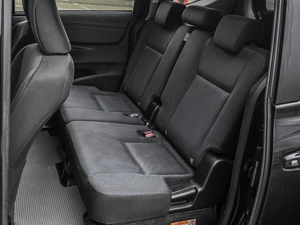 Минивэн Toyota Sienta 2018 года, 1829000 рублей, Кирилловка