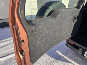 Внедорожник Chevrolet Niva 2018 года, 750000 рублей, Красноярск