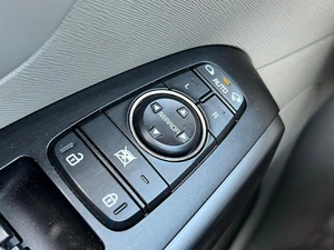 Минивэн Kia Carnival 2017 года, 2290000 рублей, Ижевск
