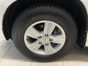 Внедорожник Toyota Land Cruiser 2014 года, 3750000 рублей, Красноярск