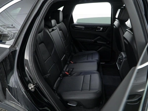 Внедорожник Porsche Cayenne 2021 года, 9276900 рублей, Москва