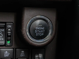 Минивэн Toyota Roomy 2019 года, 1215000 рублей, Краснодар