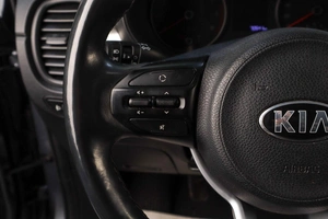 Хетчбэк Kia Rio X-Line 2018 года, 1539000 рублей, Челябинск