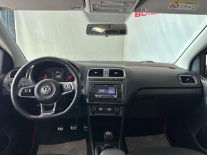Седан Volkswagen Polo 2018 года, 1235000 рублей, Смоленск