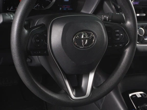 Седан Toyota Corolla 2023 года, 2250000 рублей, Минеральные Воды