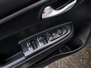 Седан Kia Rio 2018 года, 1320000 рублей, Краснодар