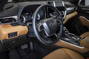 Внедорожник Toyota Highlander 2022 года, 8999000 рублей, Москва